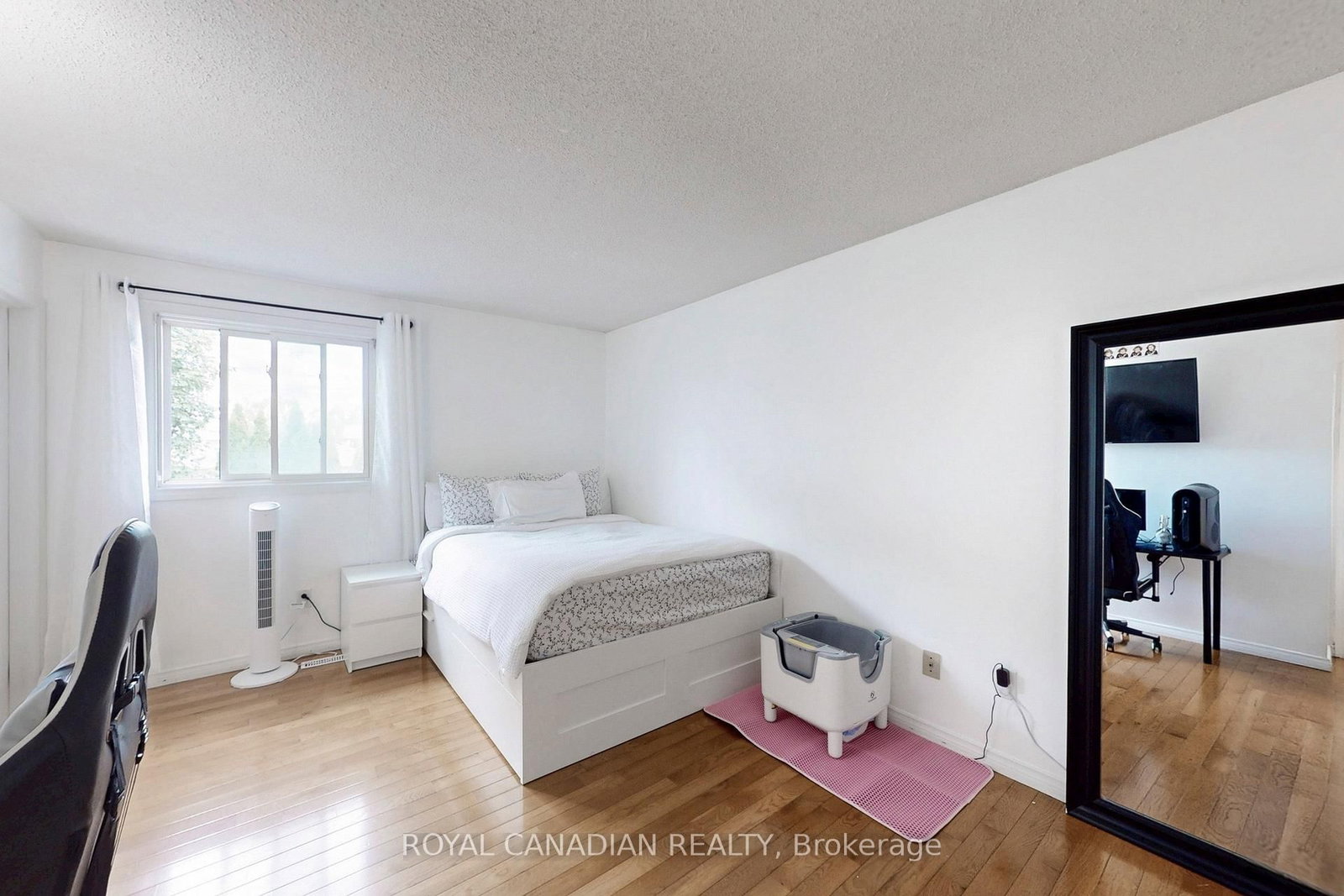 18 Millpond Place • Hamilton, ON photo 20