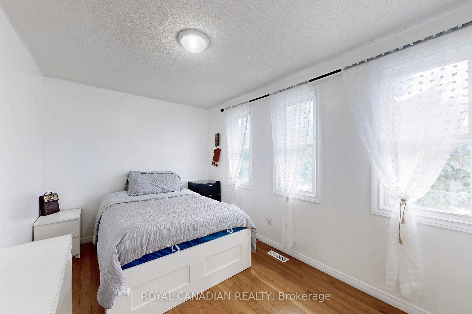 18 Millpond Place • Hamilton, ON photo 25