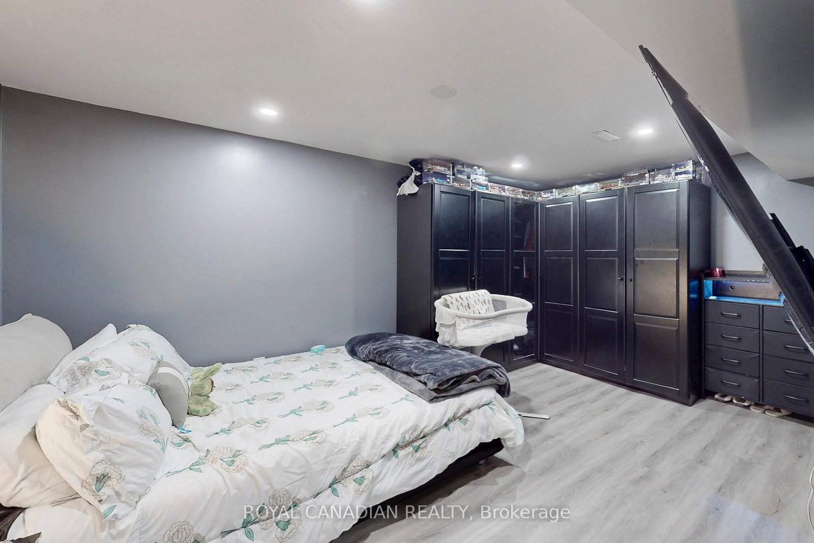 18 Millpond Place • Hamilton, ON photo 33