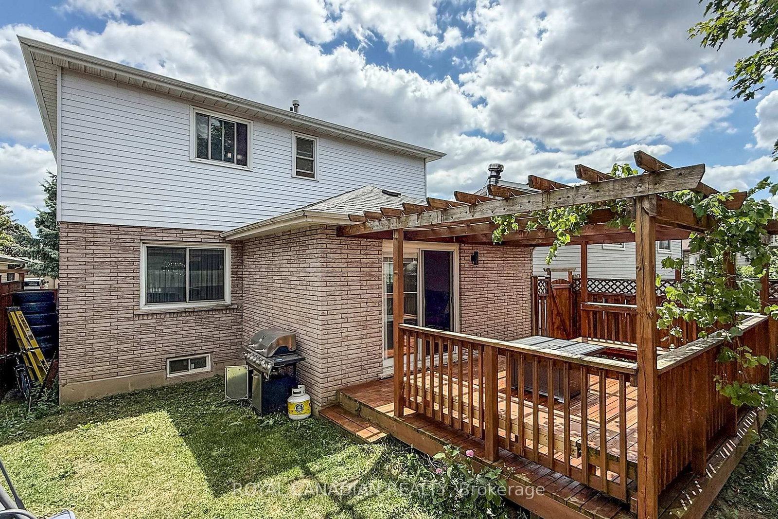 18 Millpond Place • Hamilton, ON photo 39