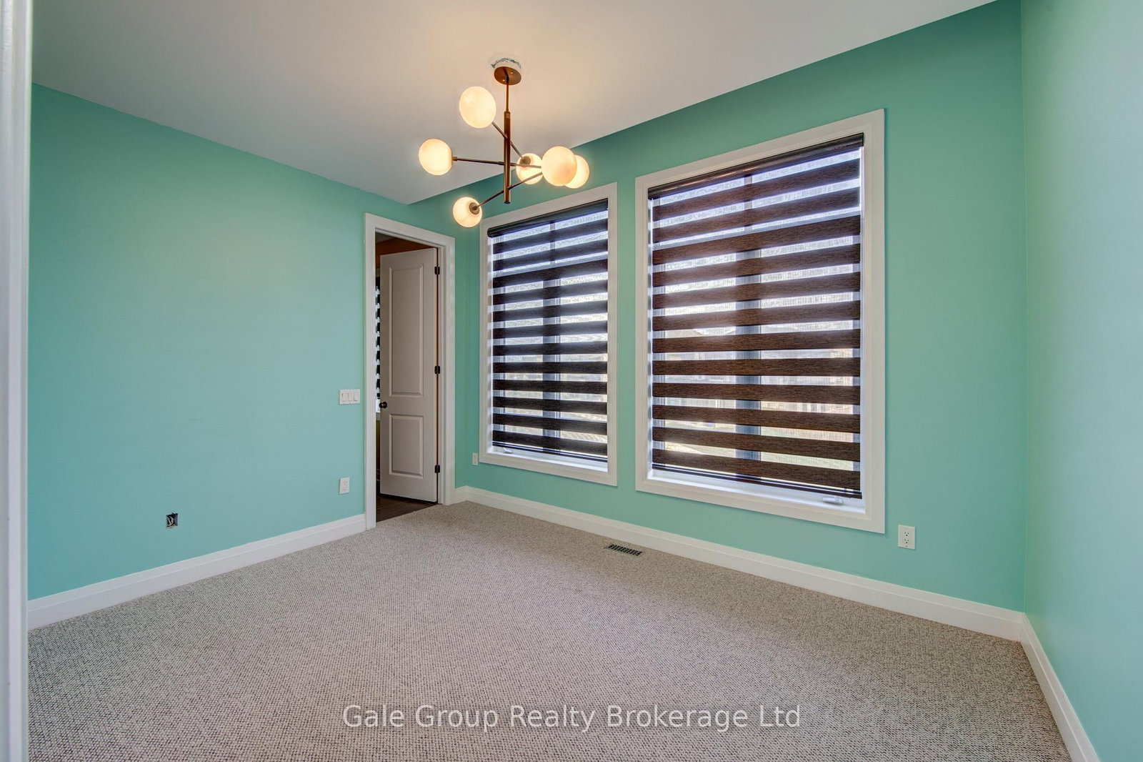 125 Prince Charles Crescent • Woodstock, ON photo 22