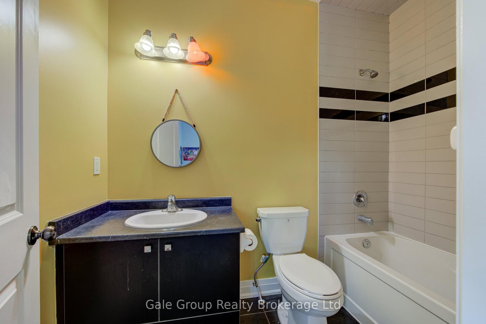 125 Prince Charles Crescent • Woodstock, ON photo 26