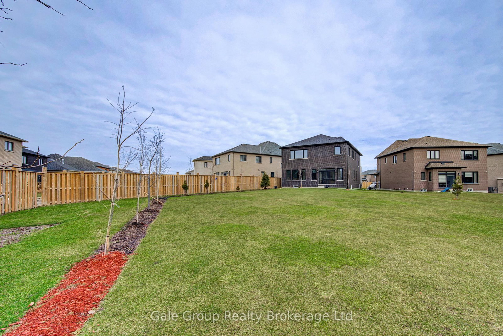 125 Prince Charles Crescent • Woodstock, ON photo 41