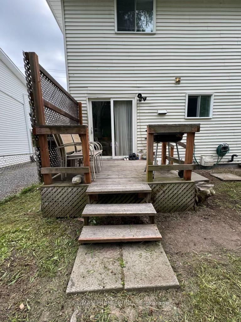 26 Hergott Avenue • Elliot Lake, ON photo 29