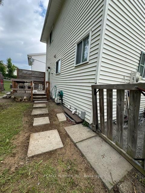 26 Hergott Avenue • Elliot Lake, ON photo 30