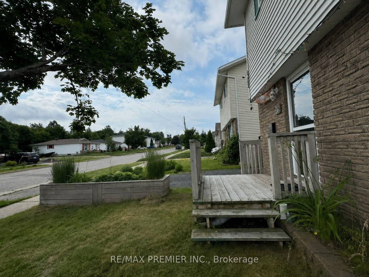 26 Hergott Avenue • Elliot Lake, ON photo 4