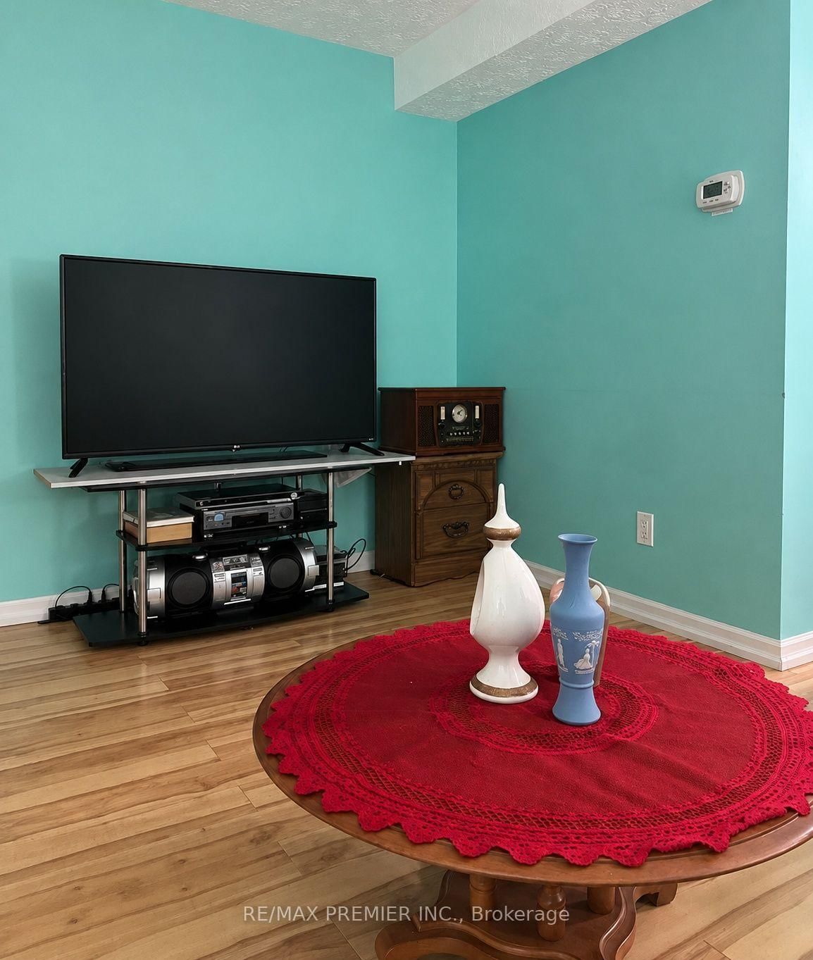 26 Hergott Avenue • Elliot Lake, ON photo 6