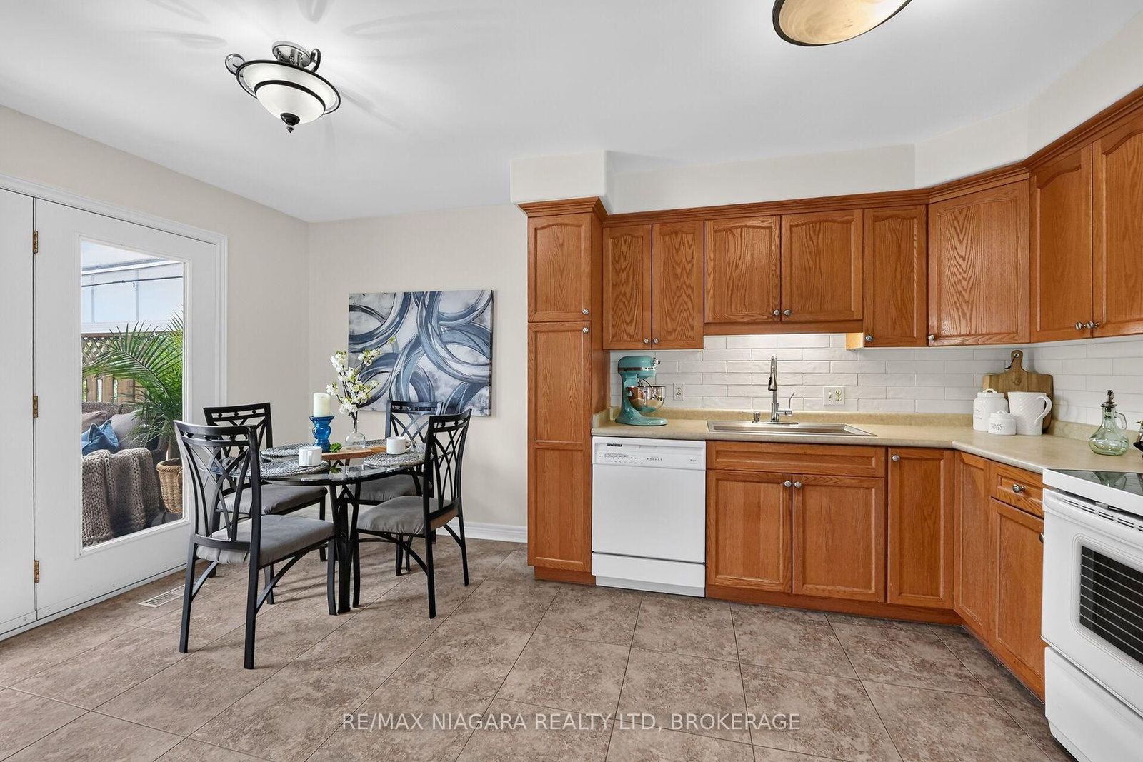 7710 Vincent Street W • Niagara Falls, ON photo 15