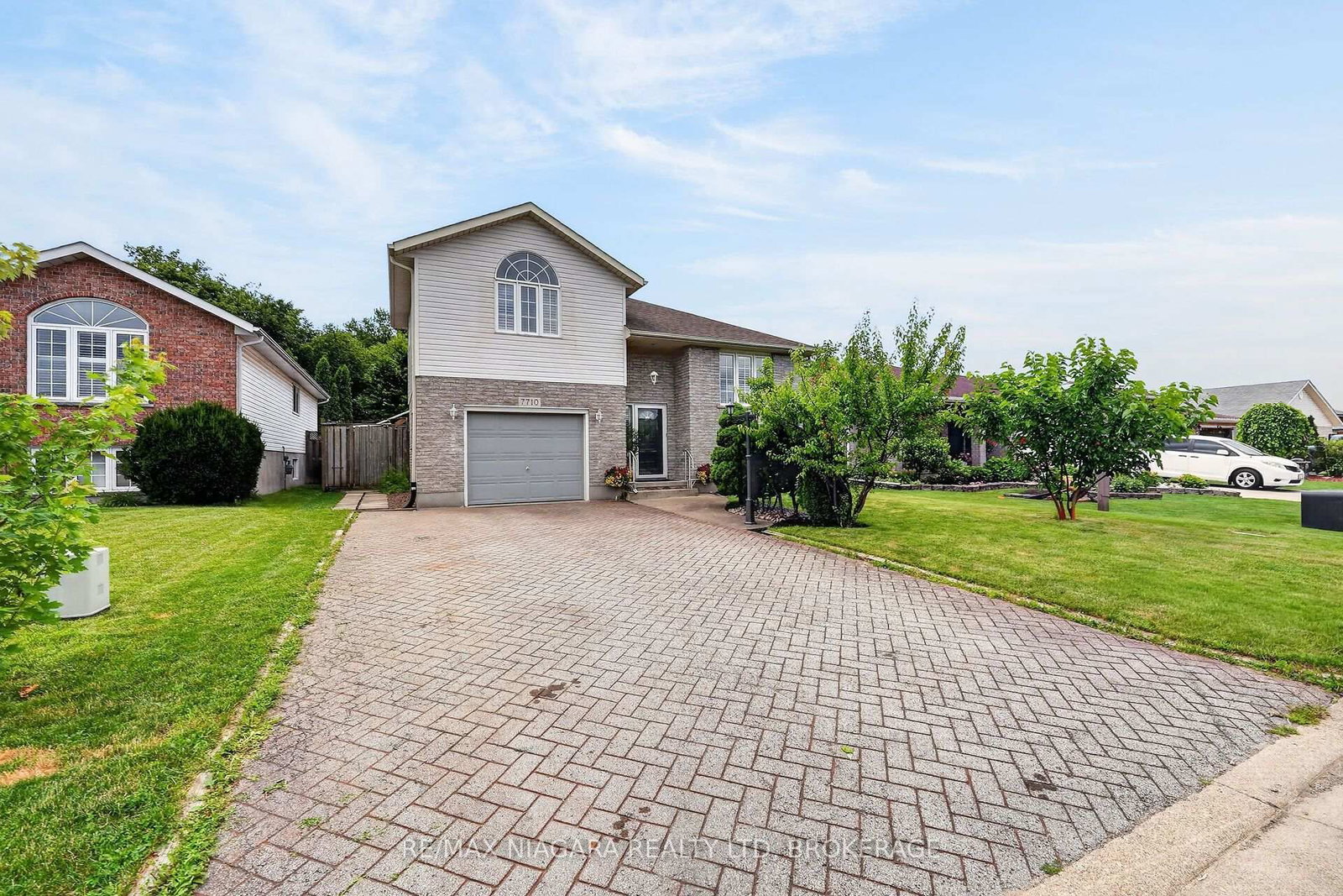 7710 Vincent Street W • Niagara Falls, ON photo 4