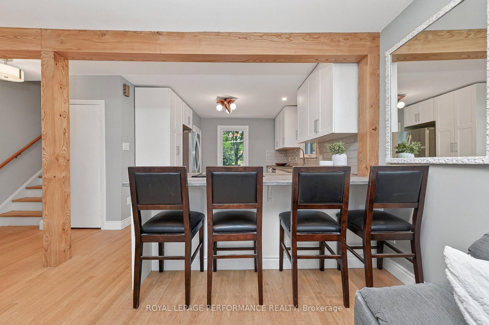 140 Begonia Avenue • Ottawa, ON photo 12
