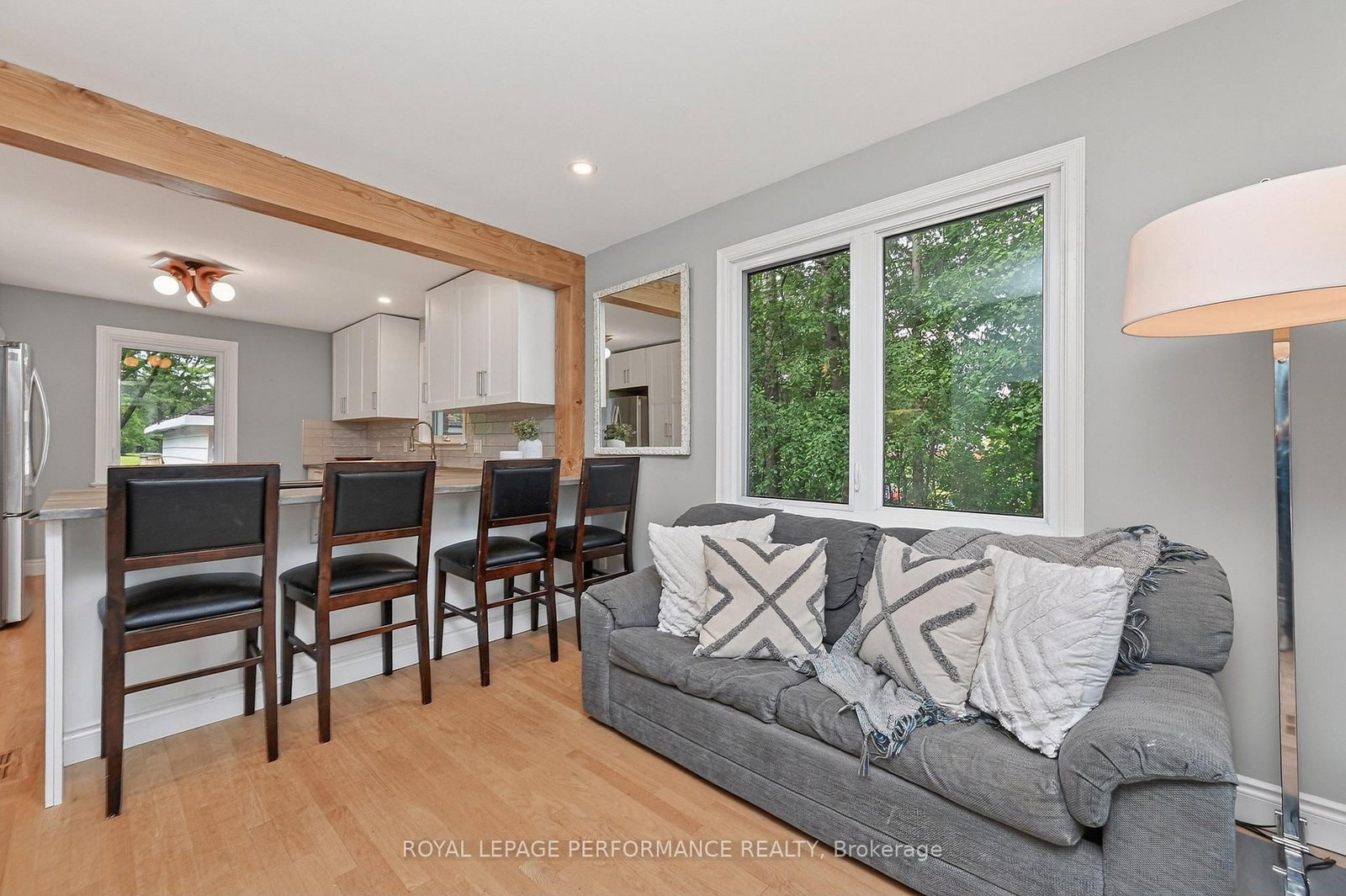 140 Begonia Avenue • Ottawa, ON photo 13