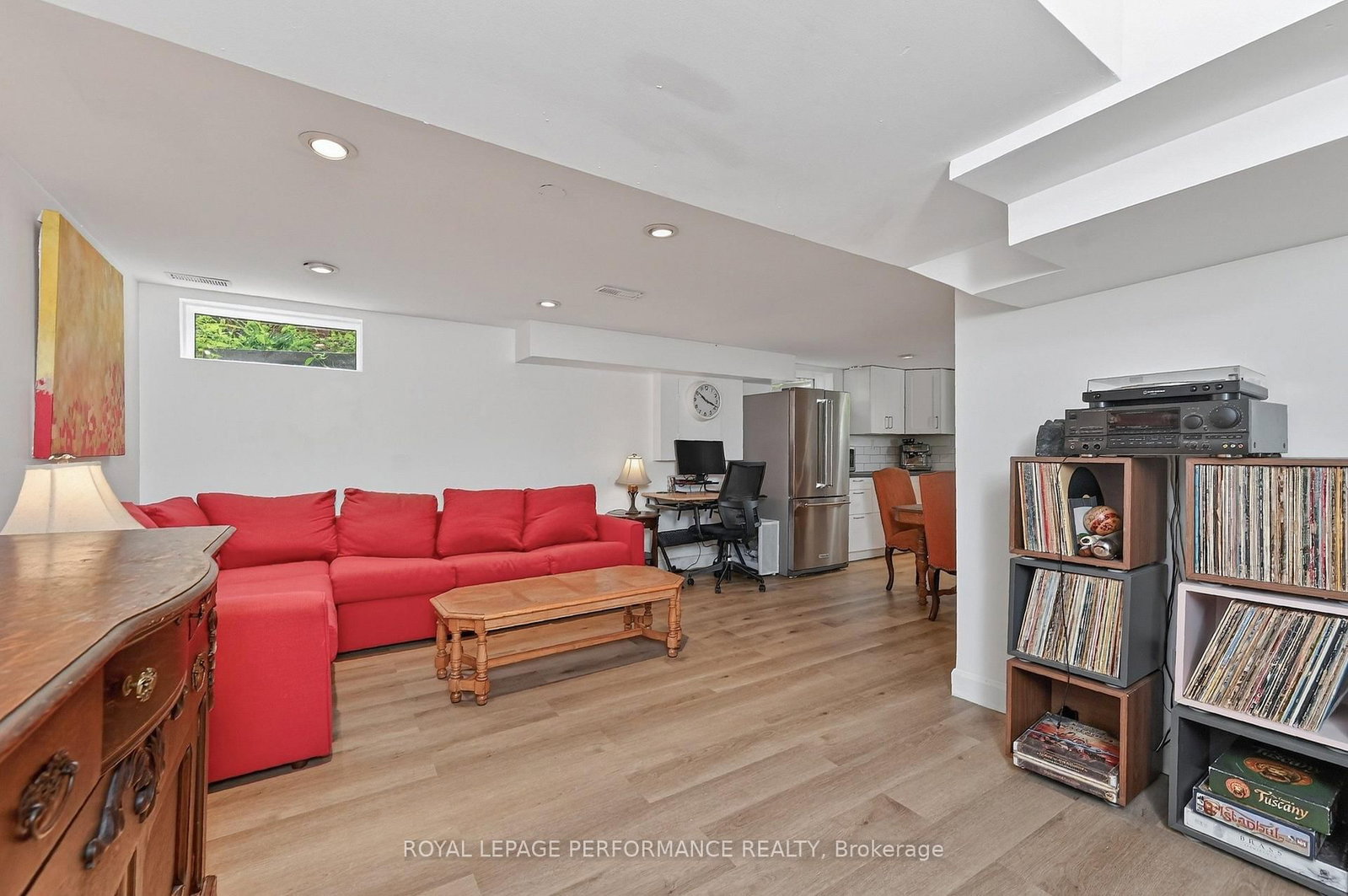 140 Begonia Avenue • Ottawa, ON photo 23
