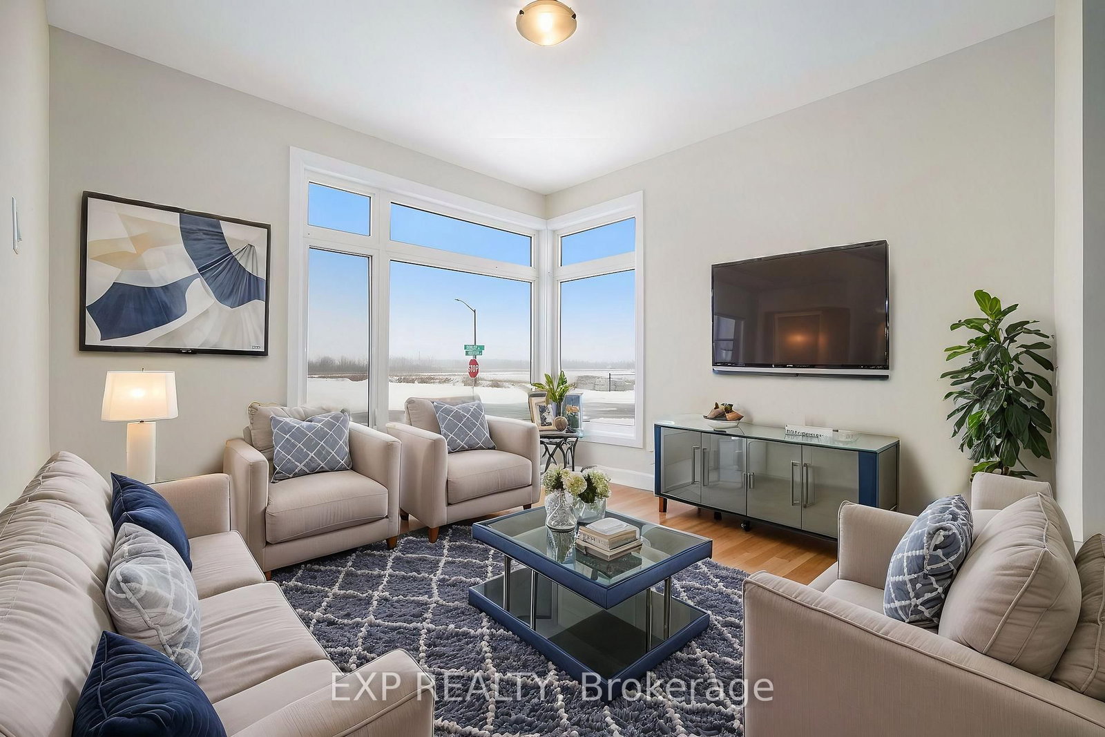 2 Corr Court • Carleton Place, ON photo 1