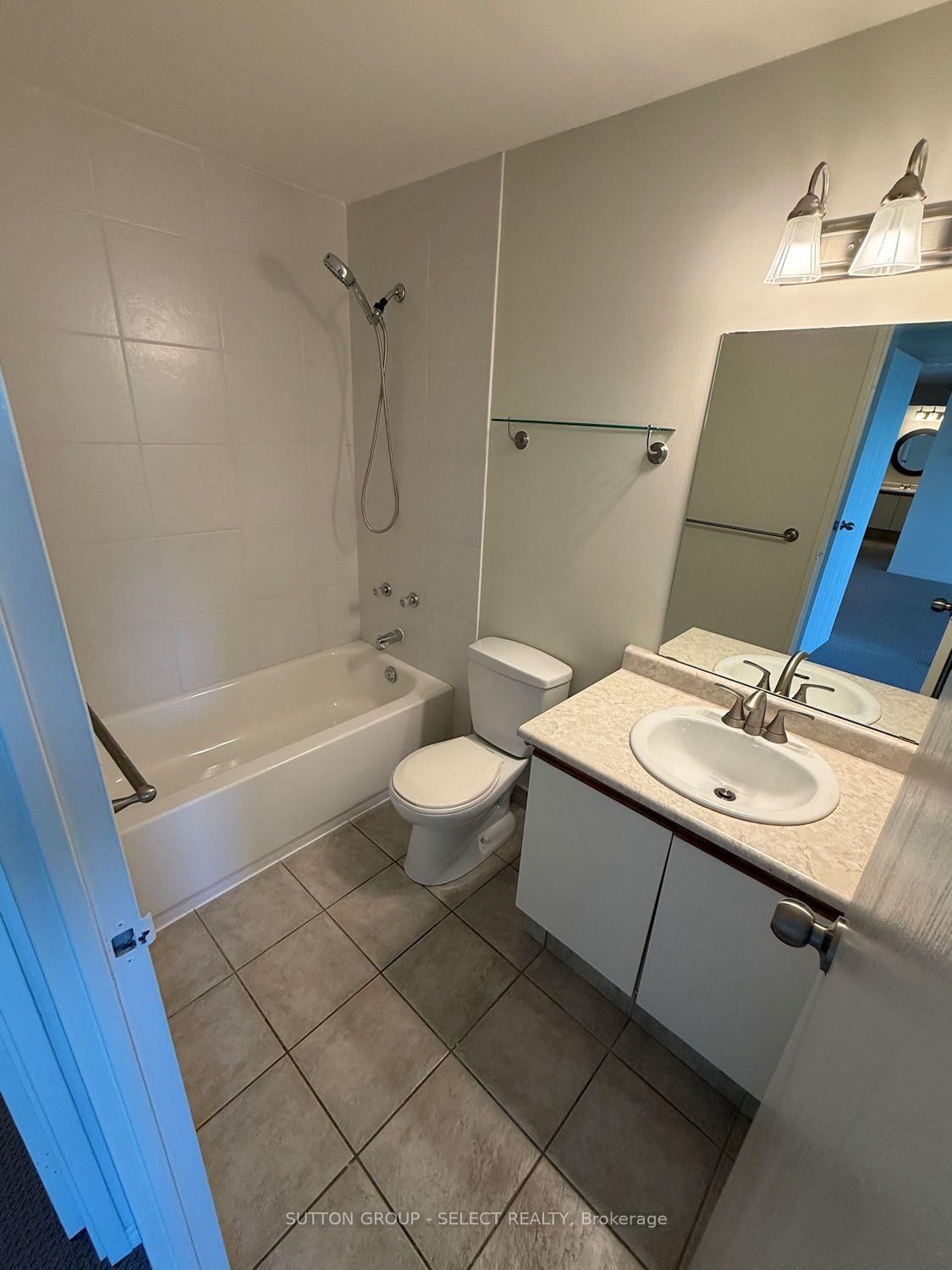 35 Green Valley Drive • #609 • Kitchener, ON photo 17