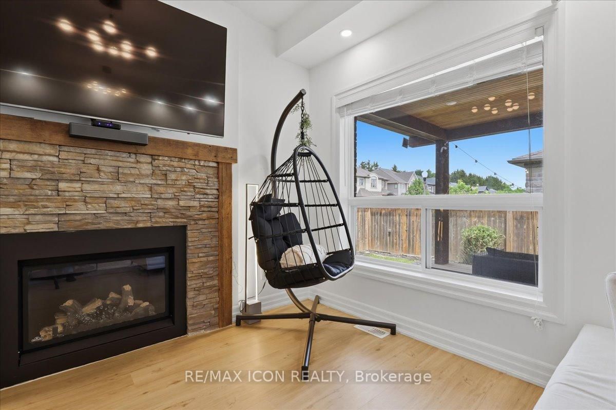 275 Falconridge Drive • Kitchener, ON photo 9