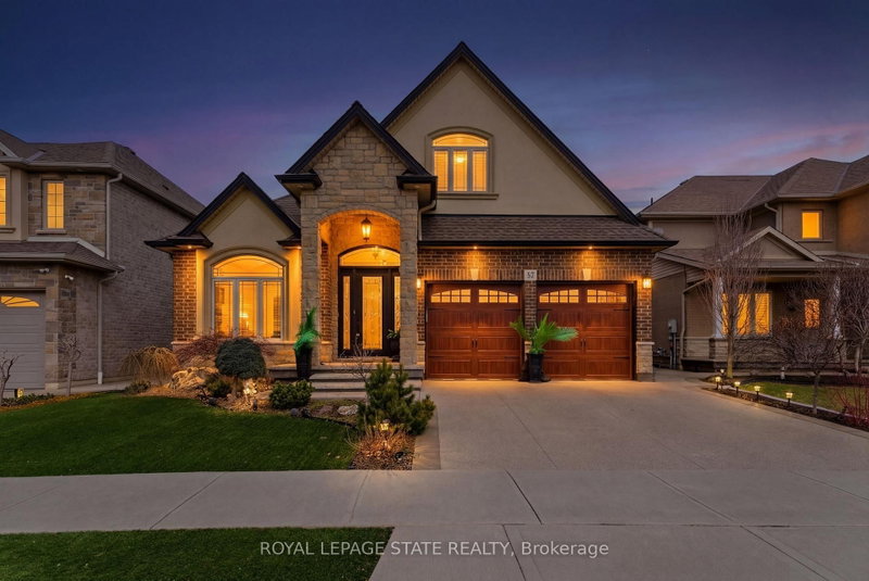 85 Hillcroft Drive