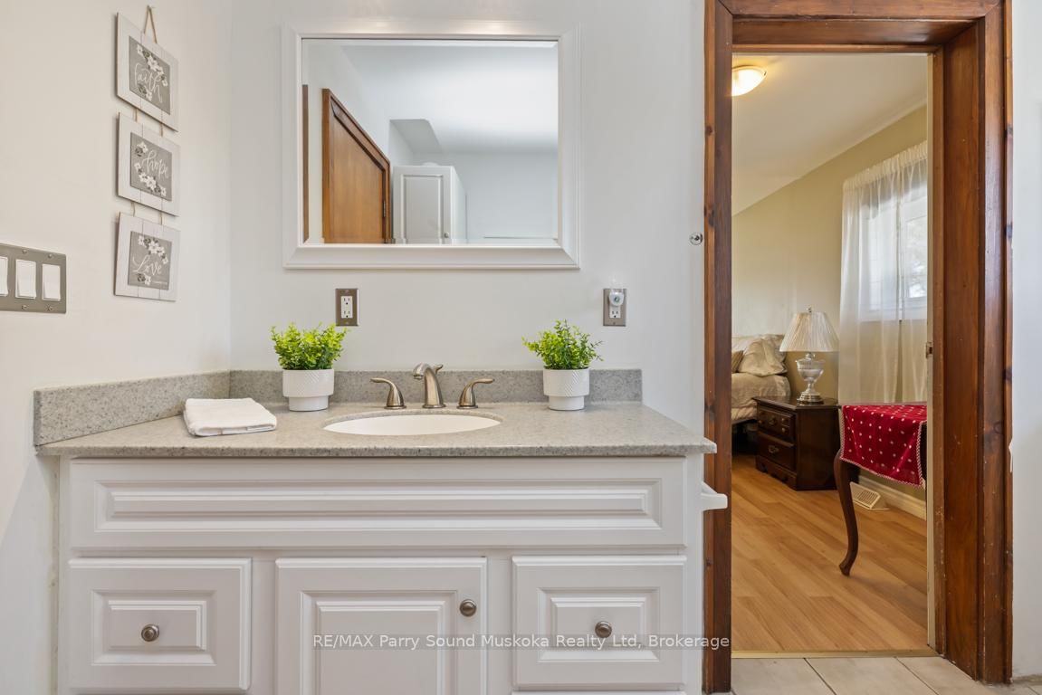 39 Hardies Road • McKellar, ON photo 26