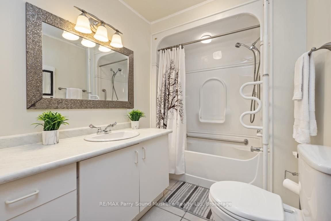 39 Hardies Road • McKellar, ON photo 30