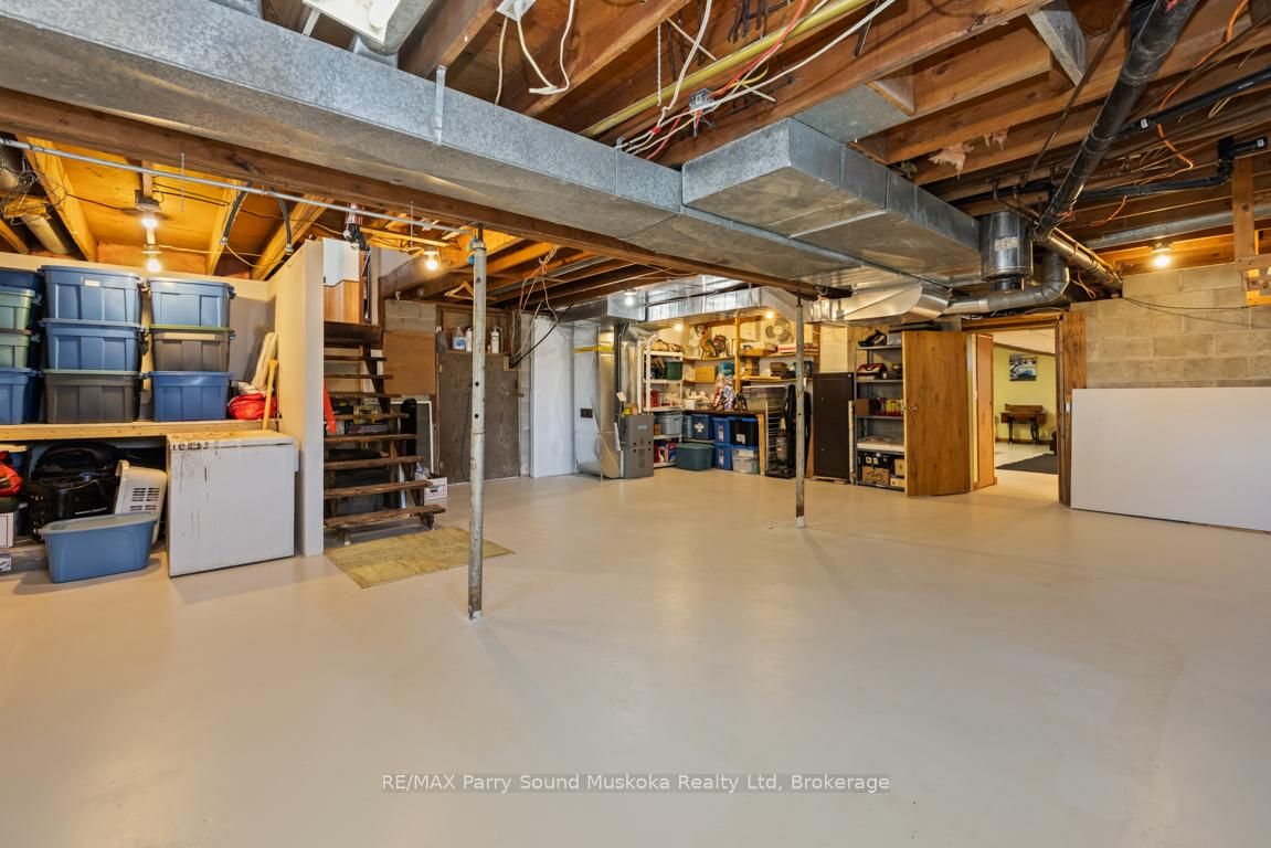 39 Hardies Road • McKellar, ON photo 35