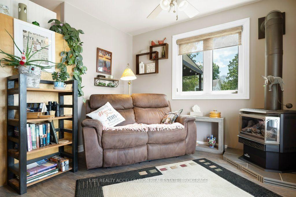 40 Oak Lane • Tamworth, ON photo 15