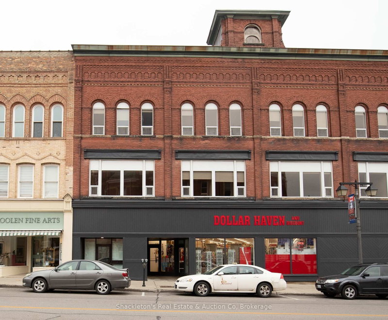 home for lease on 253-55 Downie Street