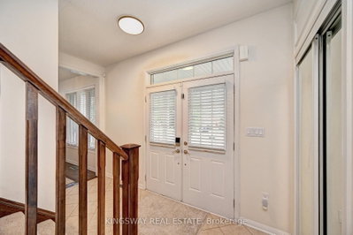 147 SILVERTHORNE Drive — photo 6