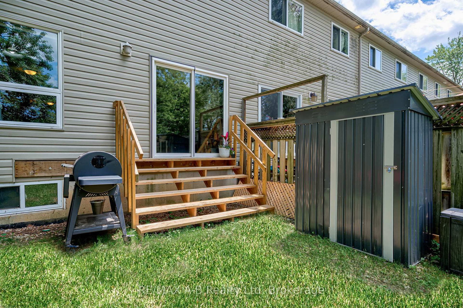 280 Railway Avenue • Stratford, ON photo 11