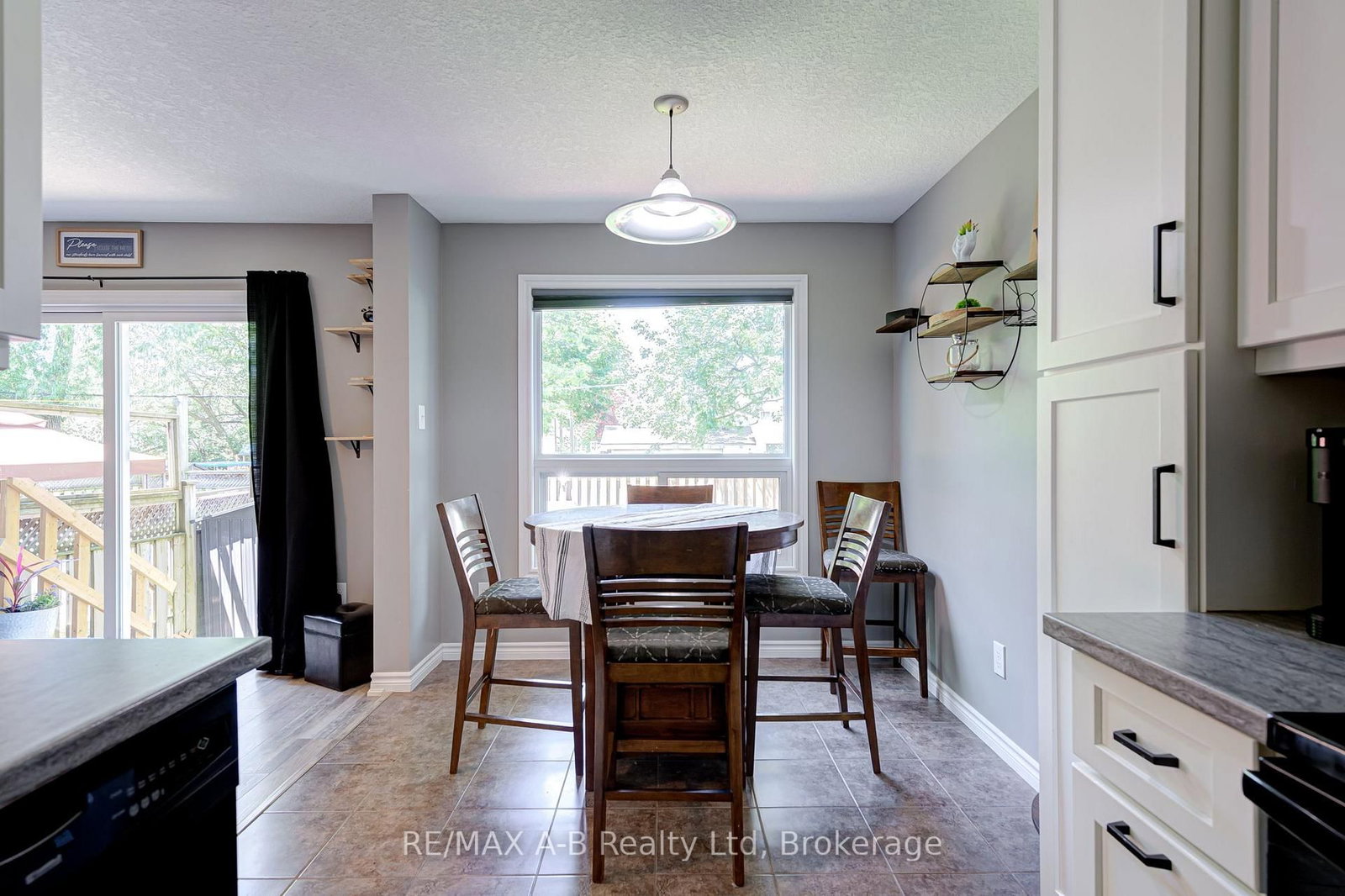 280 Railway Avenue • Stratford, ON photo 18