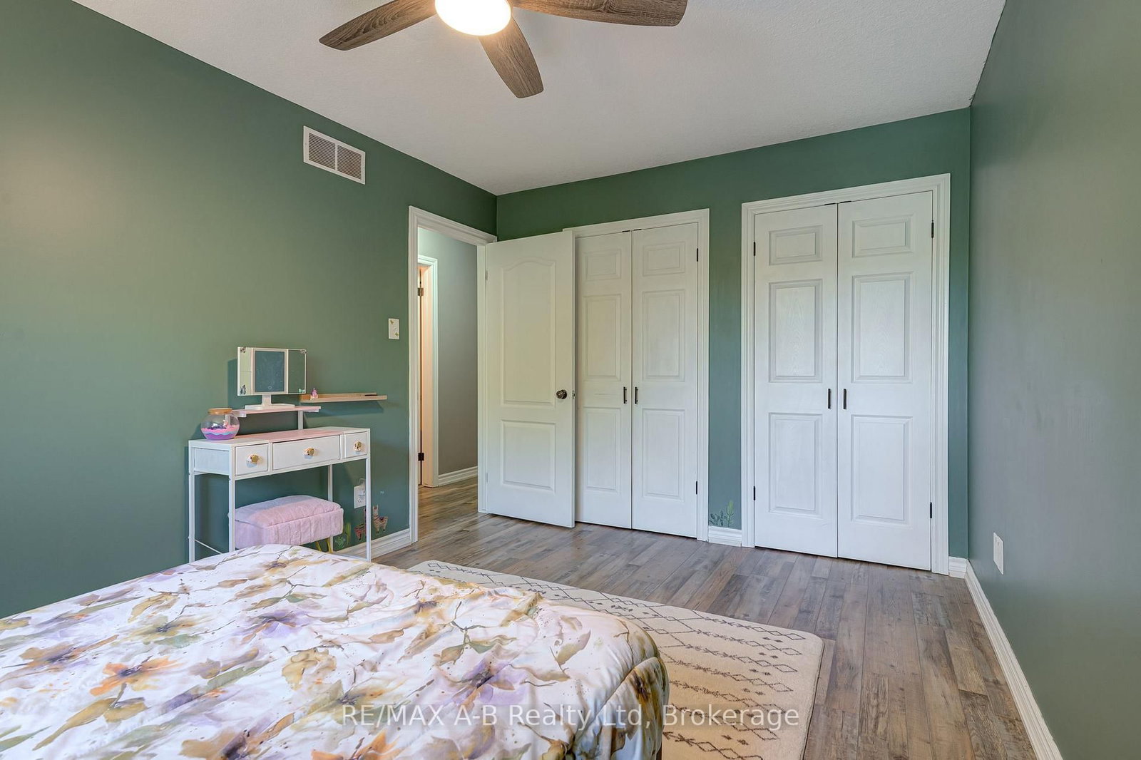 280 Railway Avenue • Stratford, ON photo 37