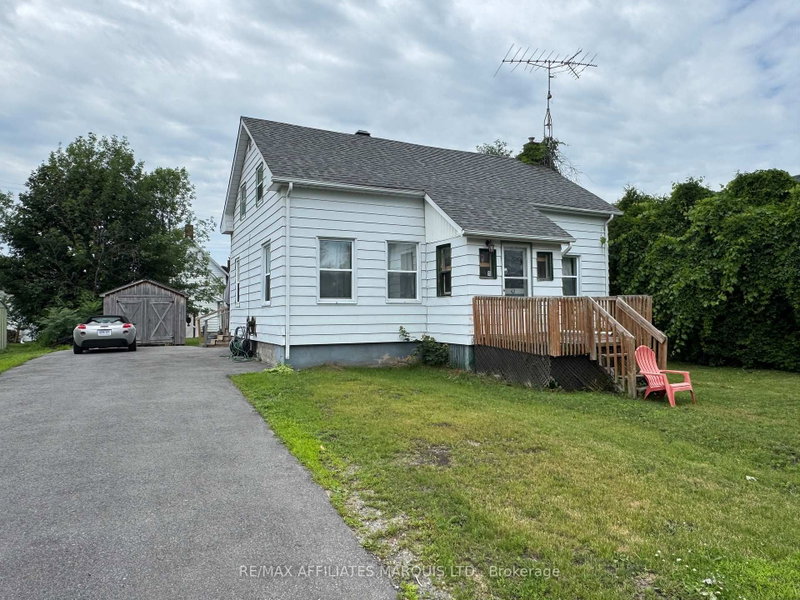 42 Laurier Drive