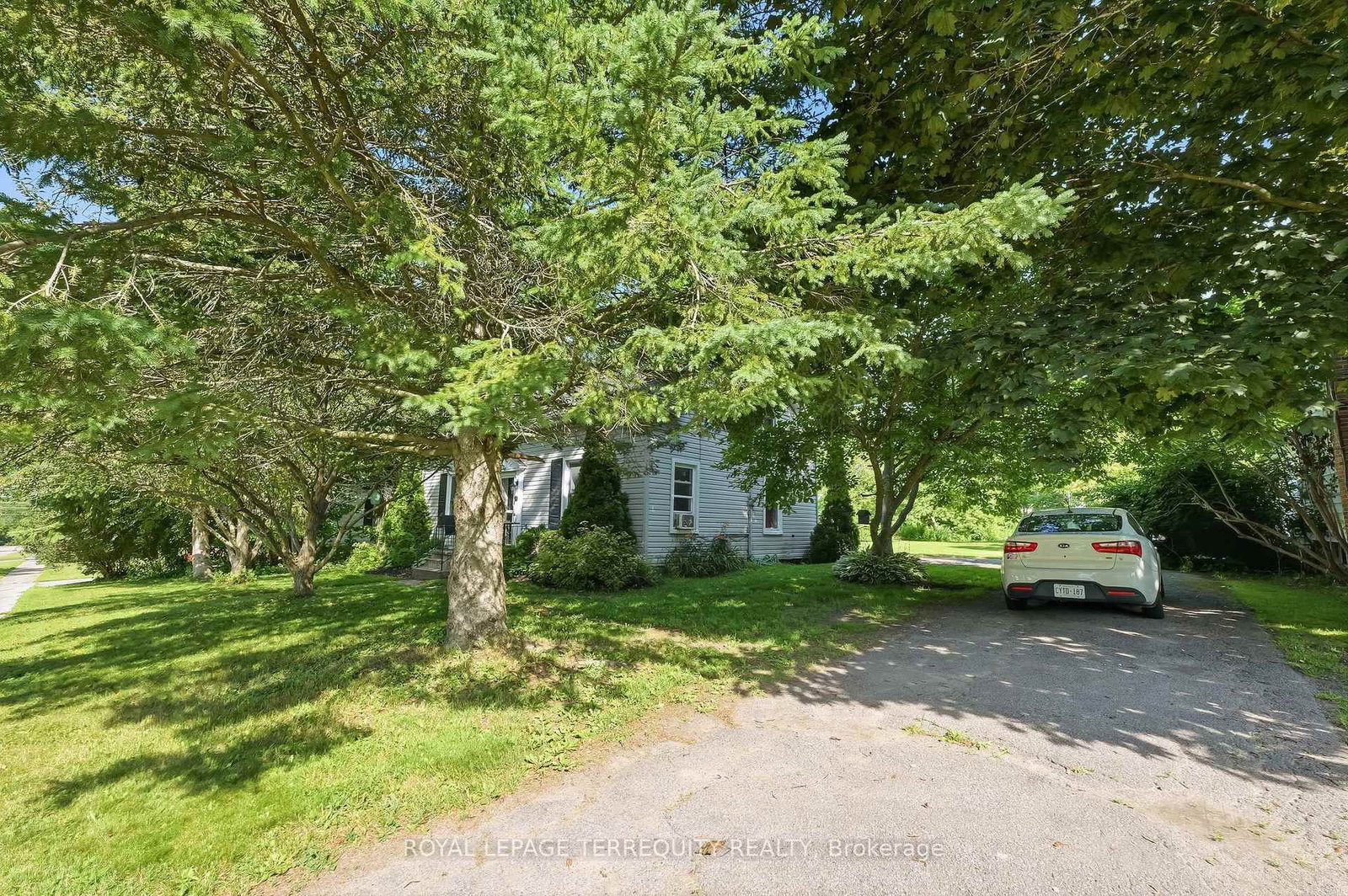 20 W King Street • Cramahe, ON photo 3