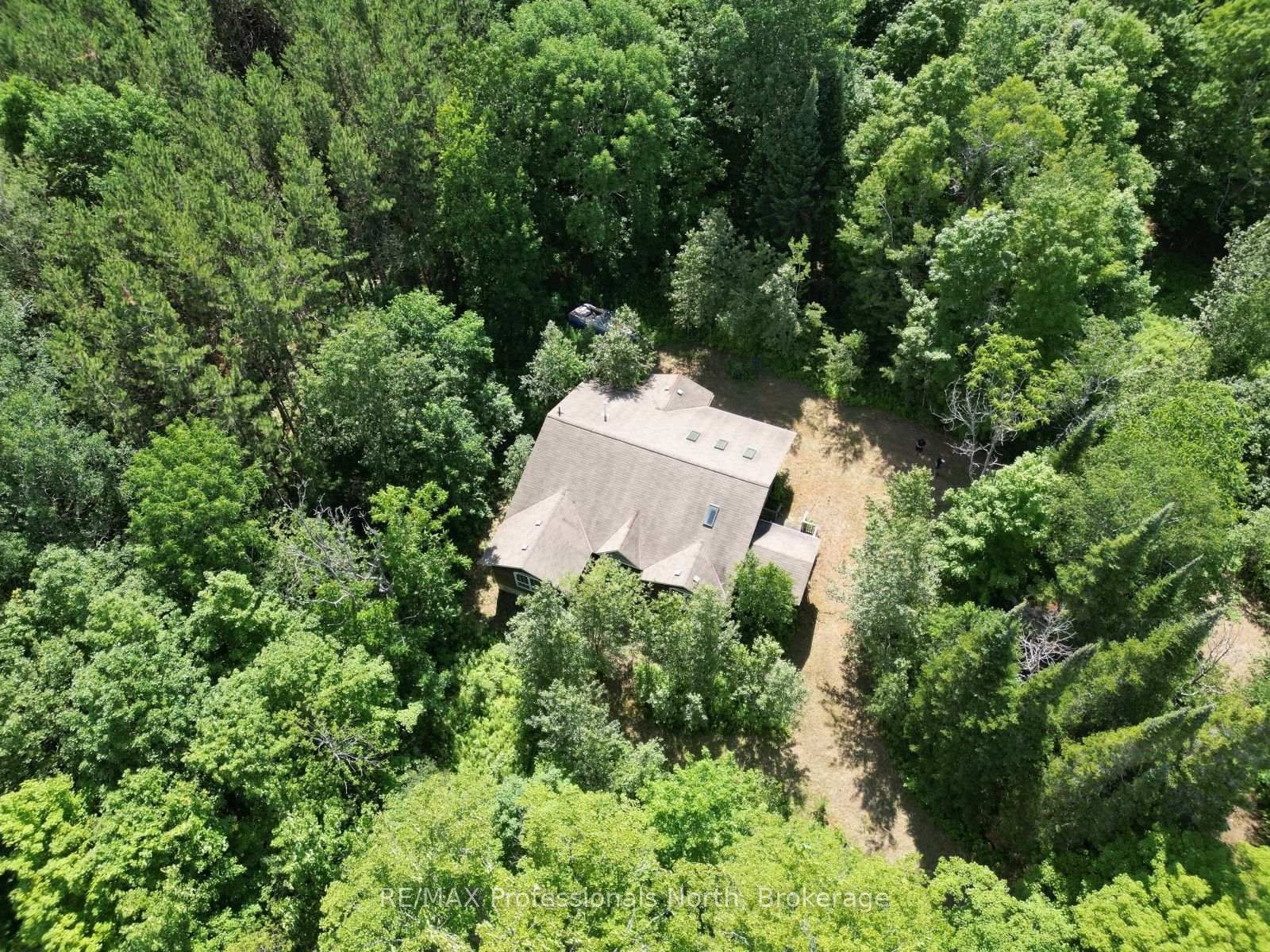 1170 Bushwolf Lake Road • Dysart et al, ON photo 12