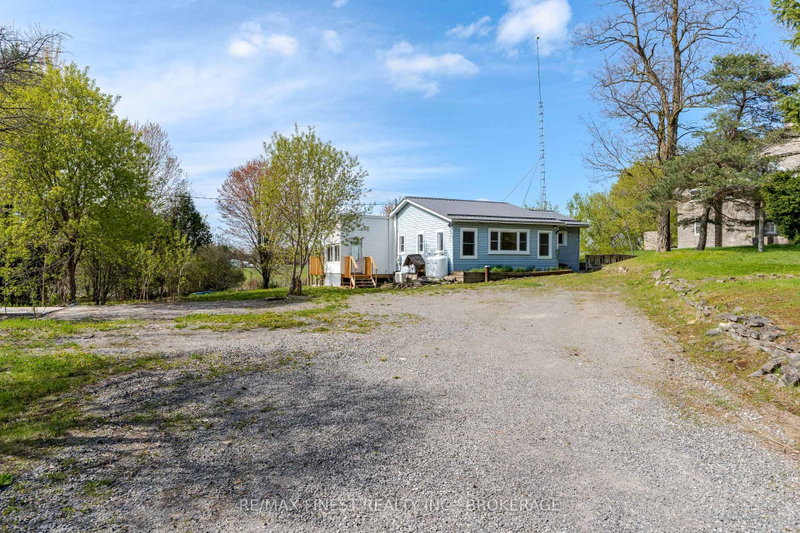 6804 6th Concession Road