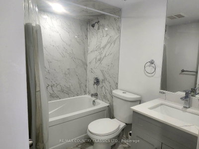 Unit Lower — 7 Beechwood Drive — more photos