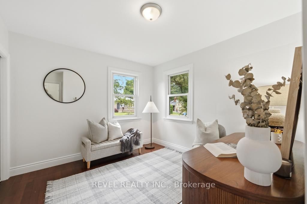 16 Carrington Court • Hamilton, ON photo 12