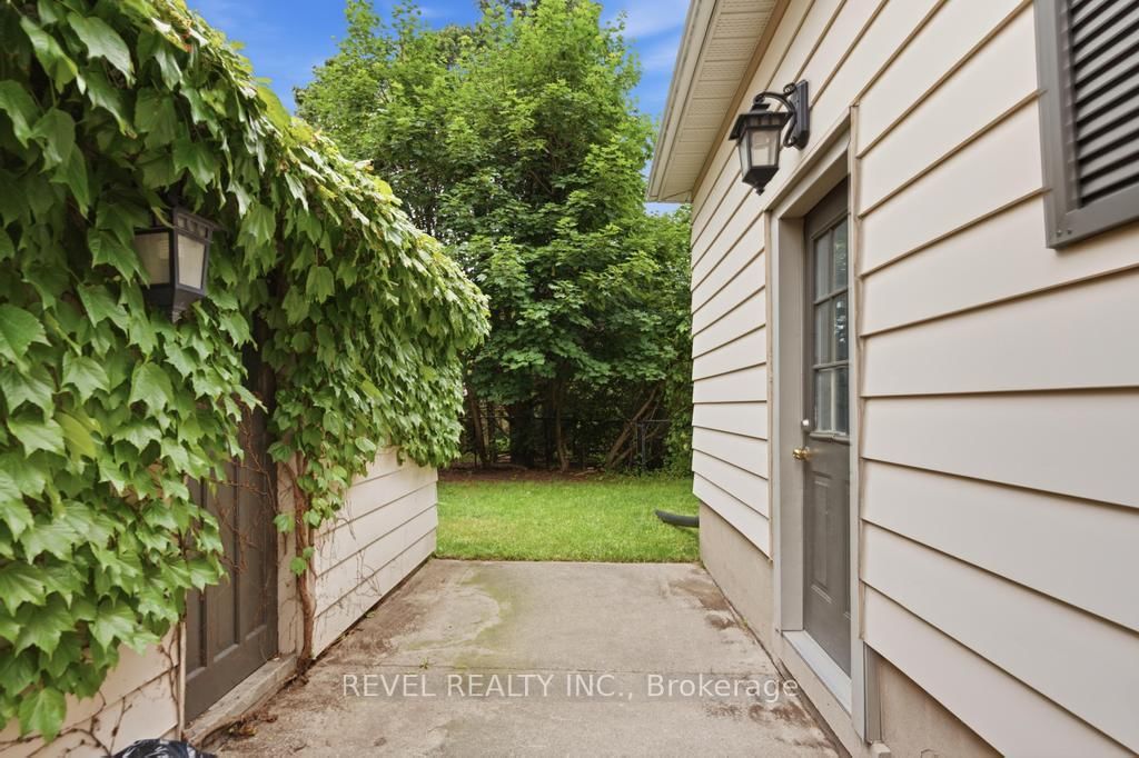 16 Carrington Court • Hamilton, ON photo 26