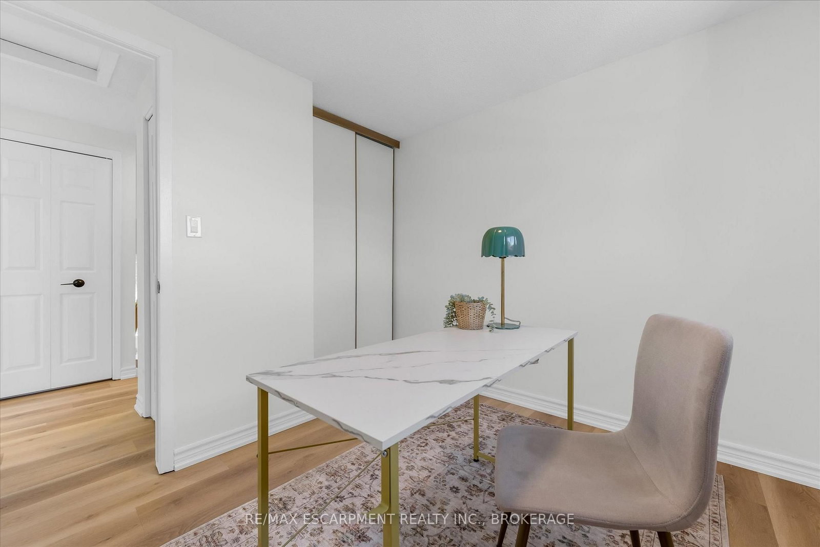 49 Grove Avenue • St. Catharines, ON photo 16