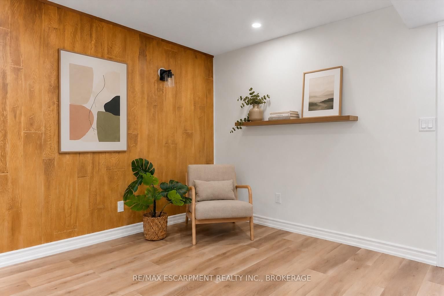 49 Grove Avenue • St. Catharines, ON photo 24