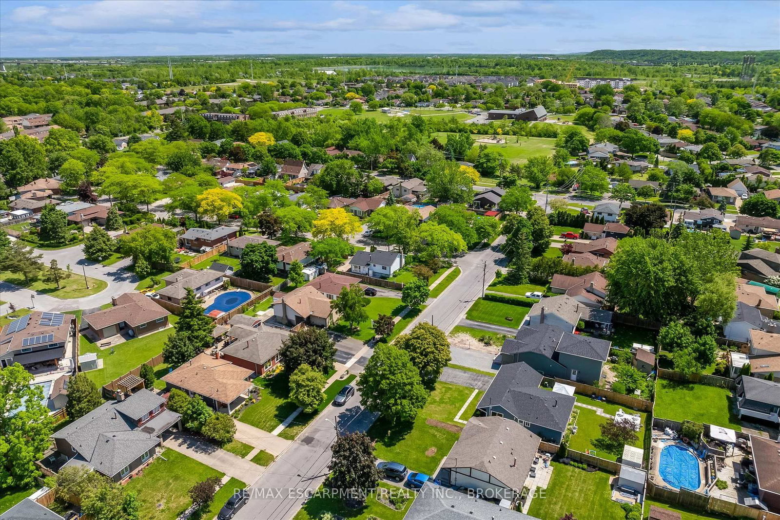 49 Grove Avenue • St. Catharines, ON photo 45
