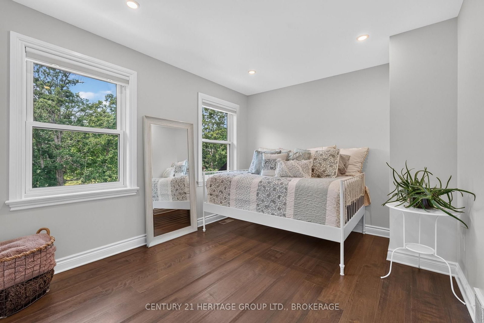 13 Fawn Brook Drive • Mcdonalds Corners, ON photo 25