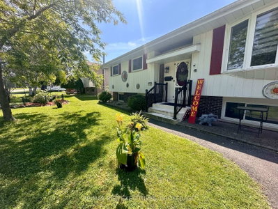 214 Amherst Drive • Loyalist, ON photo 2