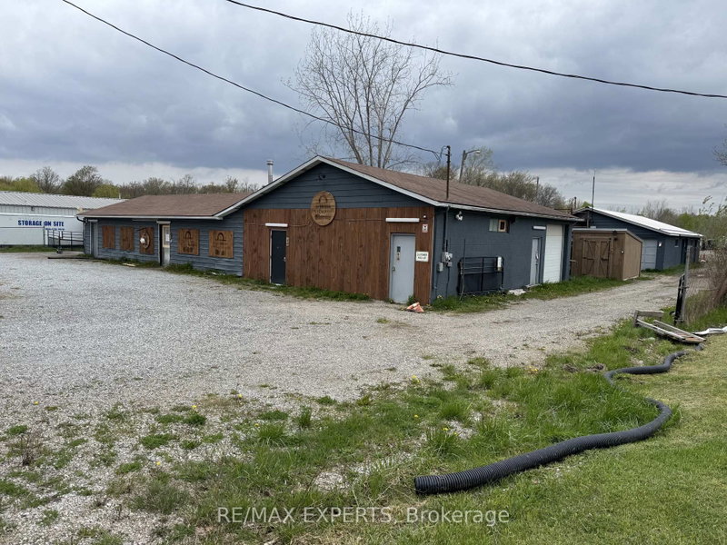 523 Webber Rd N photo 4