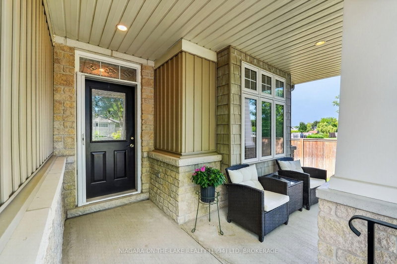 92 Loretta Dr photo 5