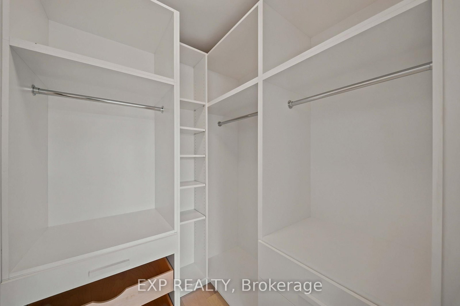 375 Madison Avenue • #B • Ottawa, ON photo 28
