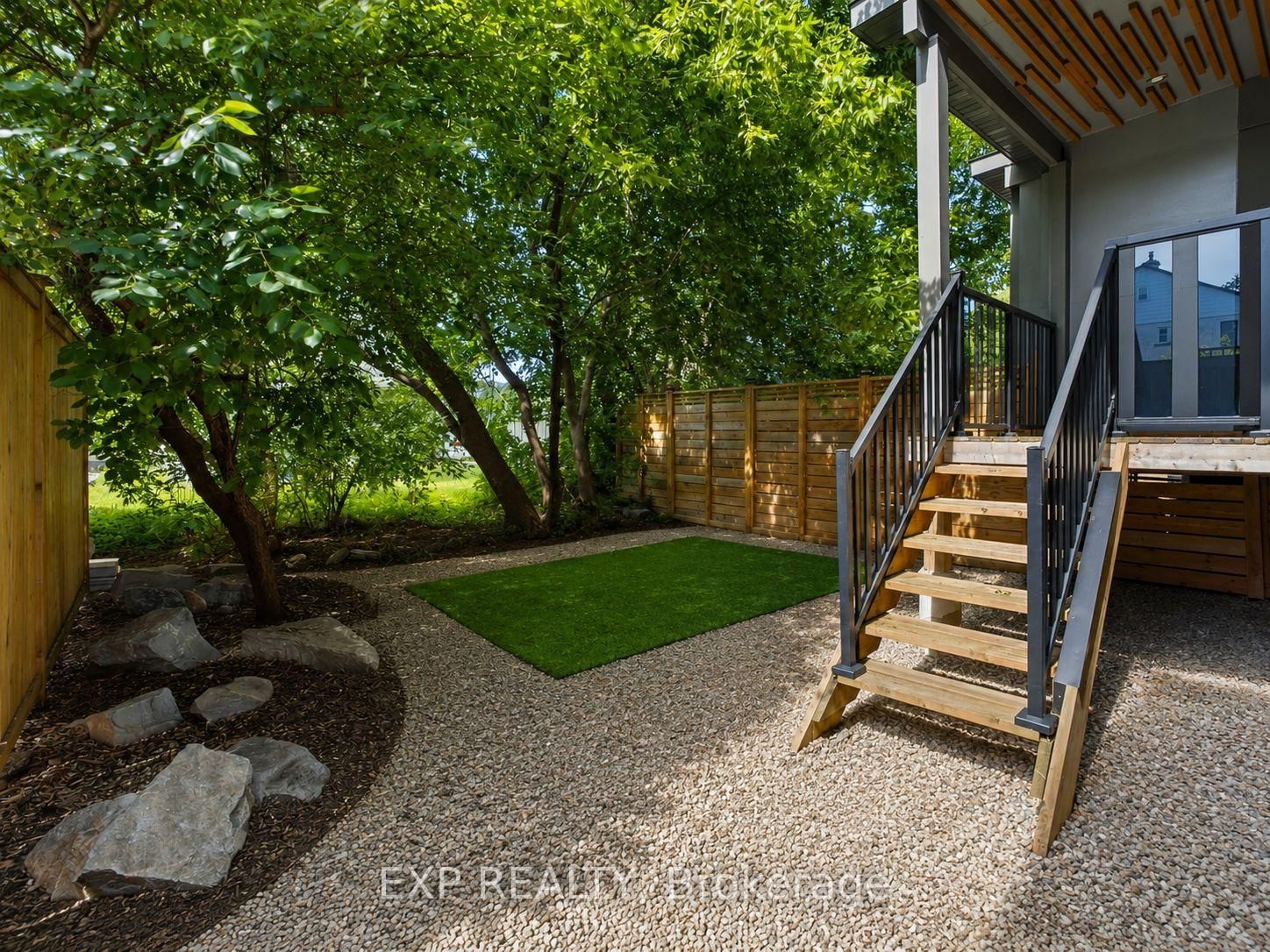 375 Madison Avenue • #B • Ottawa, ON photo 34