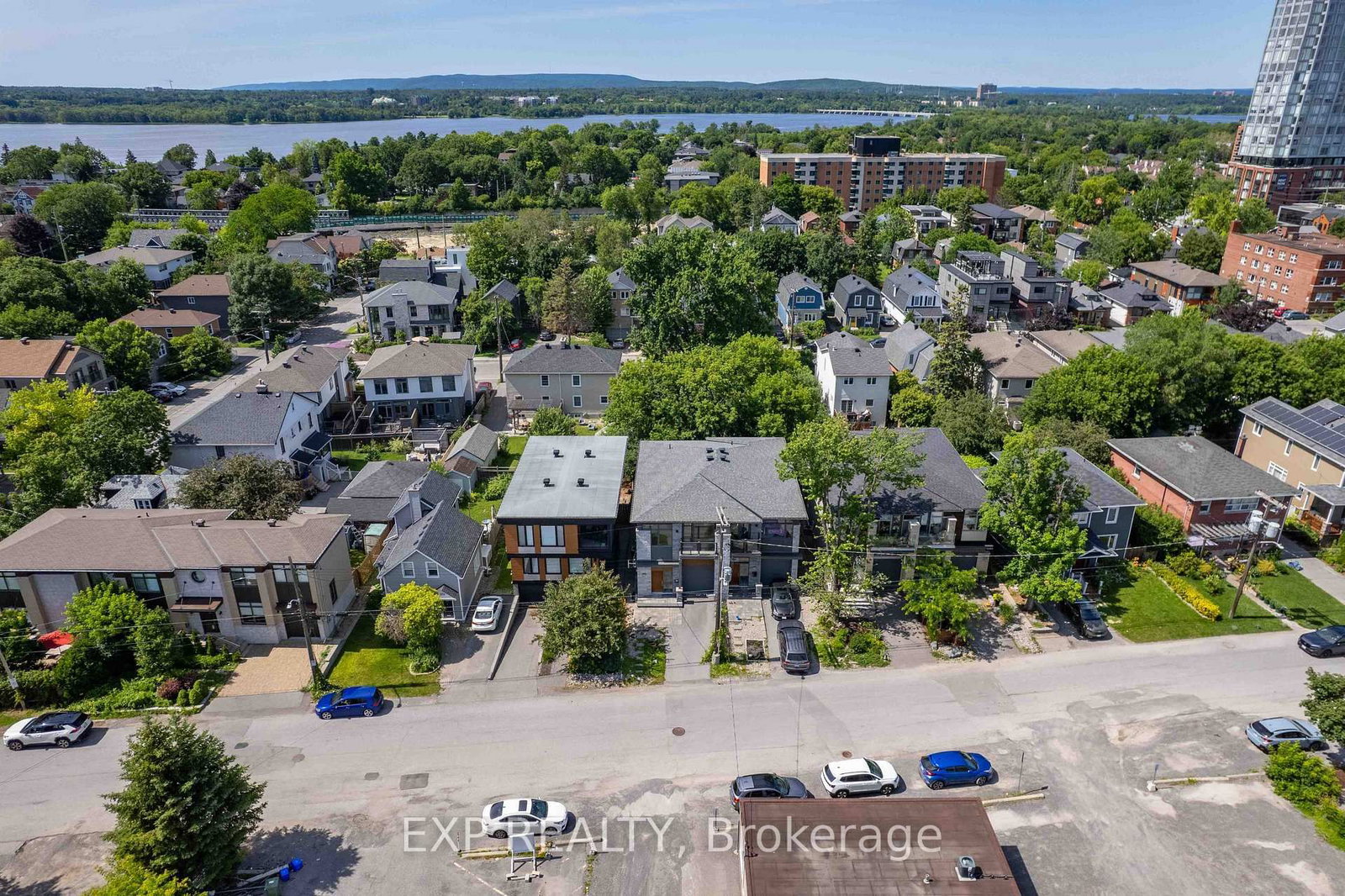 375 Madison Avenue • #B • Ottawa, ON photo 36