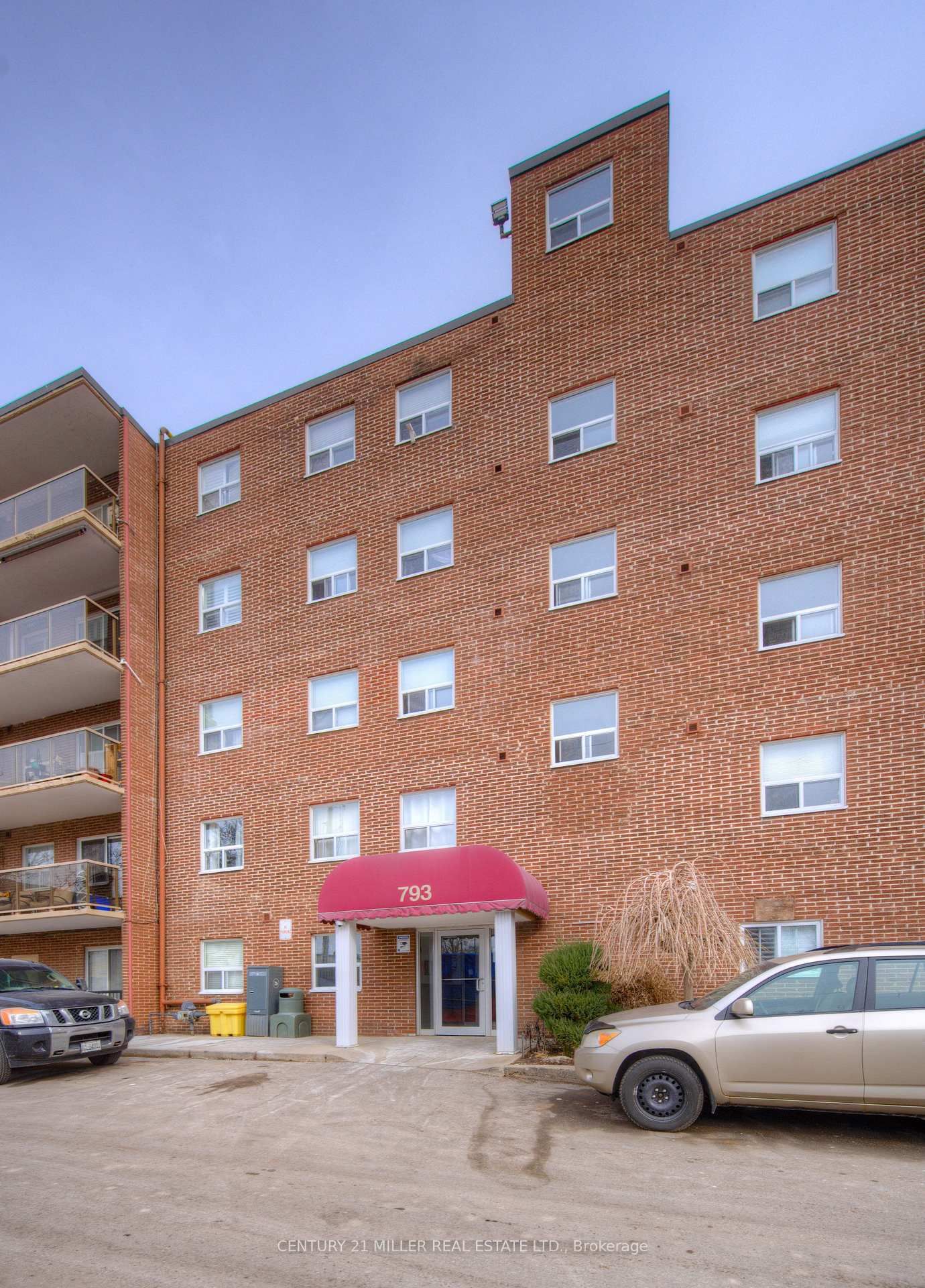 793 Colborne Street Unit 110 — photo 2