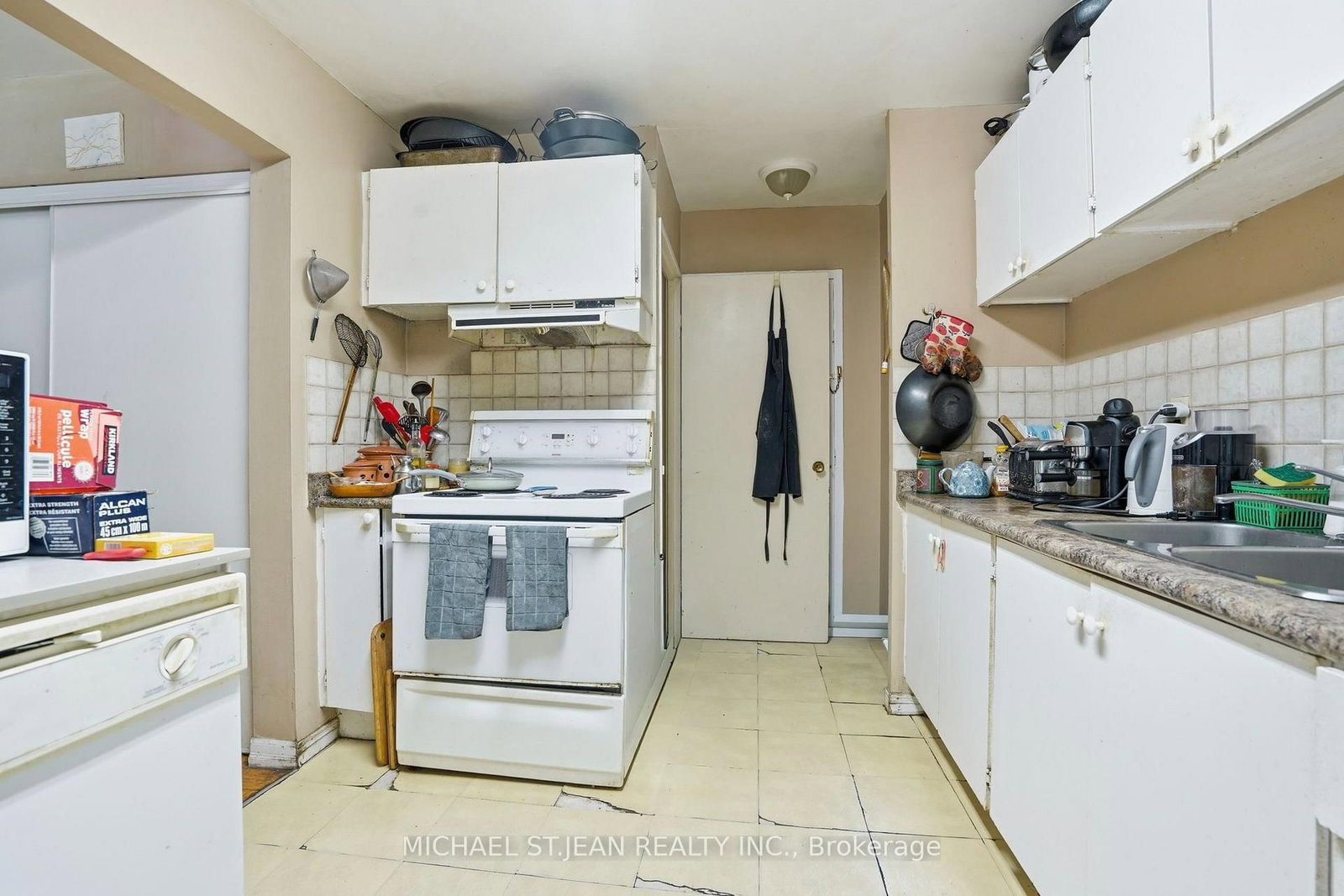 17 Old Pine Trail • #156 • St. Catharines, ON photo 11