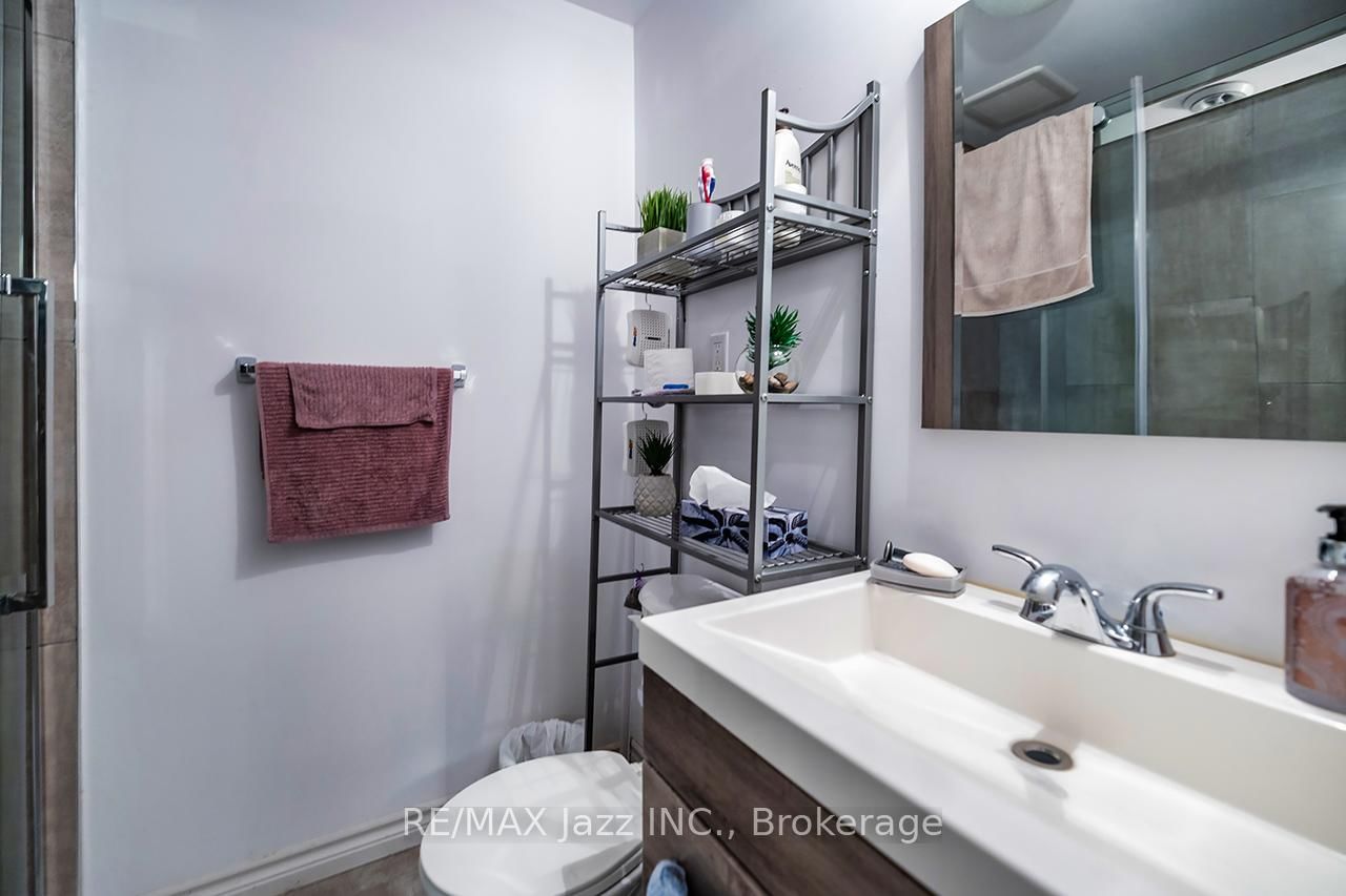 808 Hudson Street • Cobourg, ON photo 27