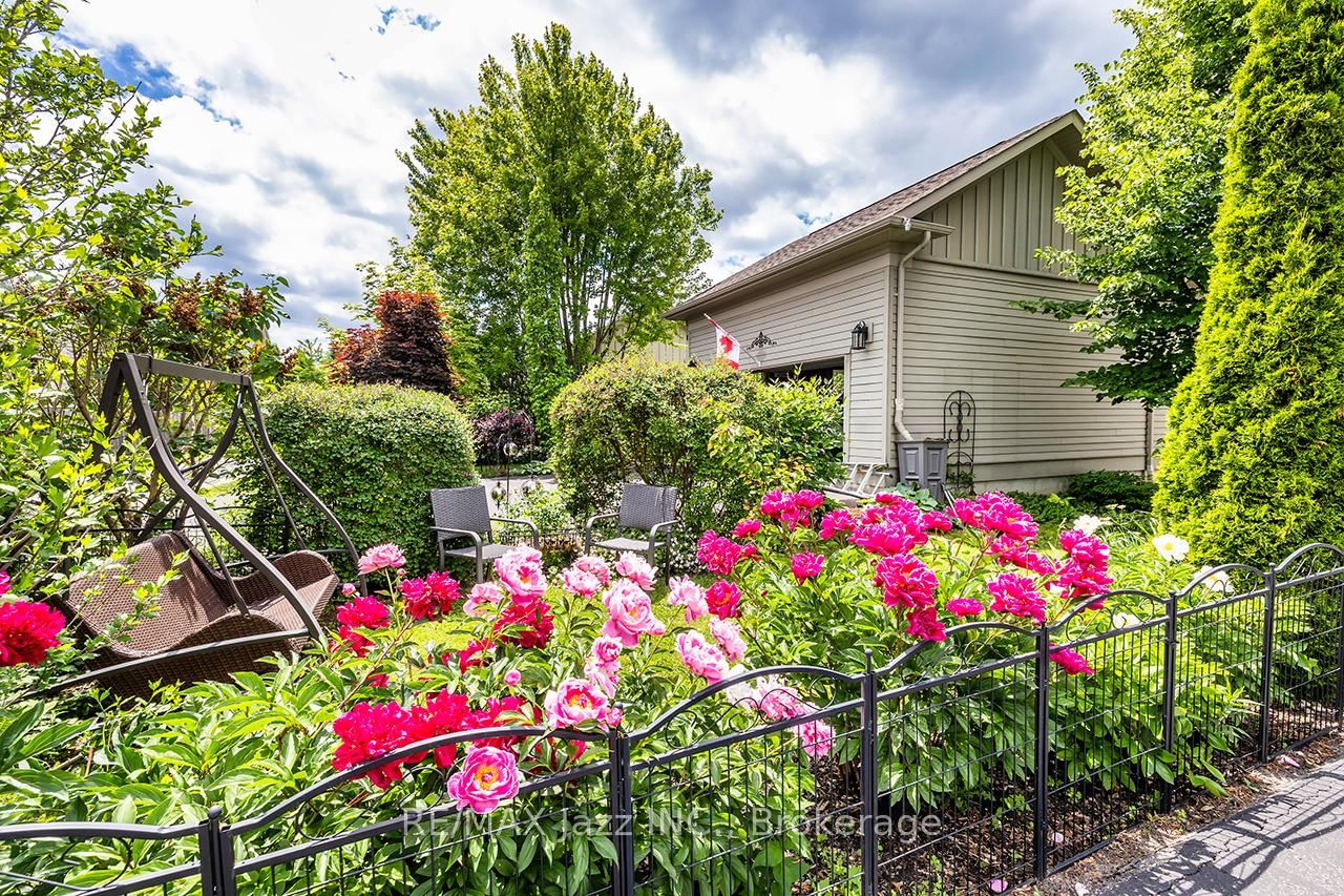 808 Hudson Street • Cobourg, ON photo 37